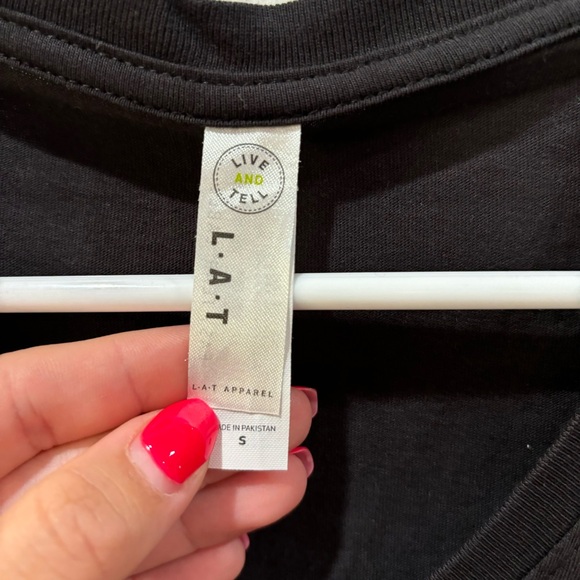 CHICAGO BLACKHAWKS Hockey Women’s V-Neck Fitted Tee T-Shirt Top - size S - Picture 2 of 3